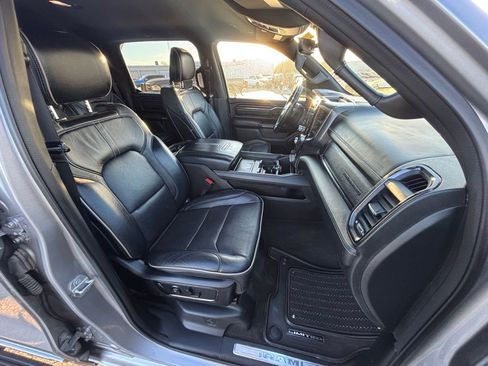 Used 2022 RAM 1500 Limited image 9