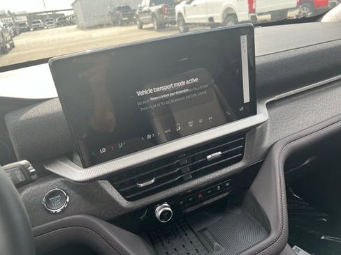 New 2025 Ford Explorer Platinum image 14