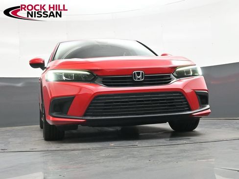 Used 2022 Honda Civic EX image 42
