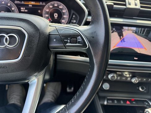 Used 2020 Audi Q3 2.0T Premium Plus w/ Premium Plus Package image 37