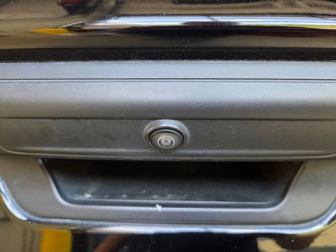 Used 2020 RAM 2500 Tradesman AWD/4WD image 13