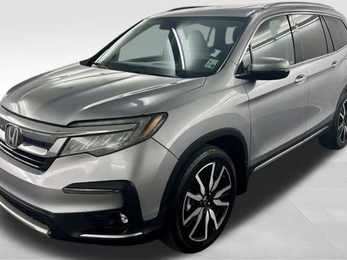 Used 2019 Honda Pilot Touring image 4