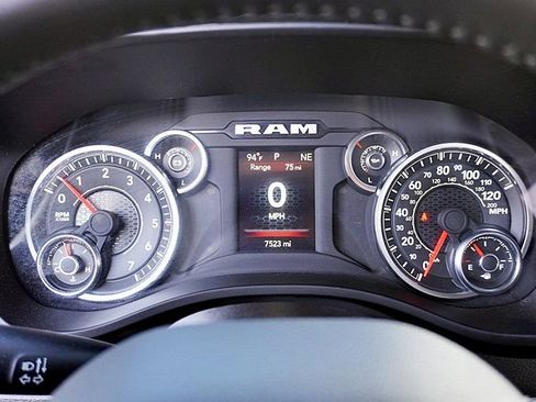 Used 2024 RAM 1500 Big Horn image 33