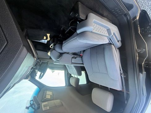 Used 2012 Ford F150 XLT w/ XLT Chrome Pkg image 12