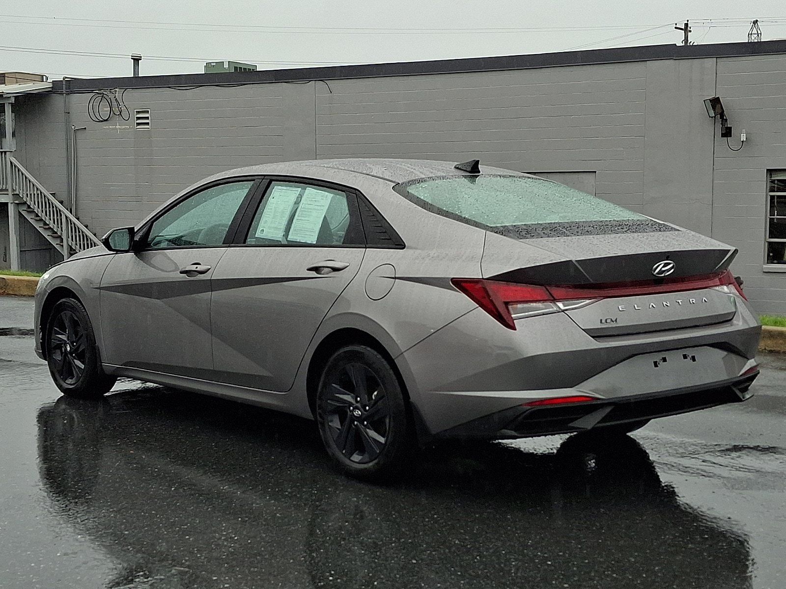 Certified 2023 Hyundai Elantra SEL FWD image 7