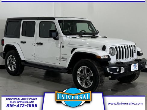 Used 2021 Jeep Wrangler Unlimited Sahara image 1