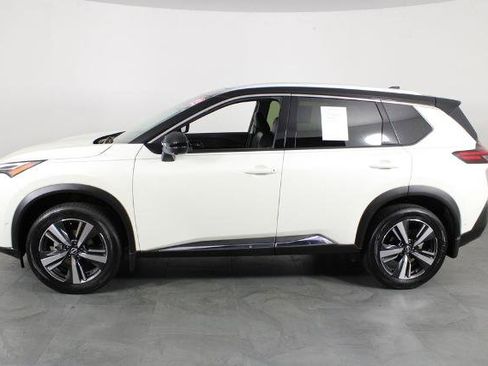 Certified 2023 Nissan Rogue Platinum w/ Platinum Premium Package image 12