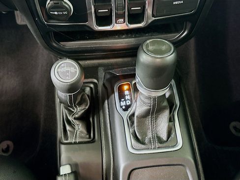 Used 2023 Jeep Wrangler Sahara AWD/4WD image 25