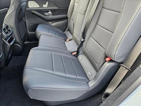 New 2026 Mercedes-Benz GLS 450 4MATIC image 15