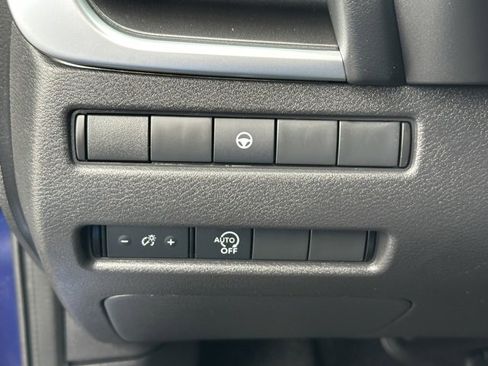 Certified 2023 Nissan Rogue SV image 23