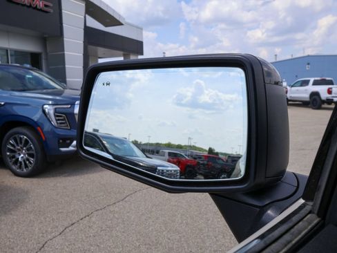 New 2026 GMC Sierra 1500 AT4X AWD/4WD image 32