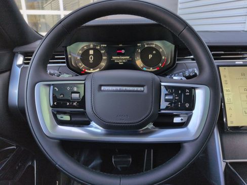 New 2025 Land Rover Range Rover SE image 13