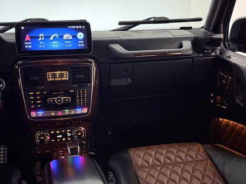 Used 2014 Mercedes-Benz G 63 AMG 4MATIC image 28