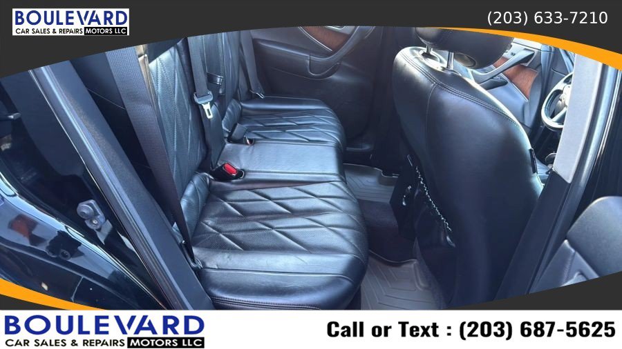 Used 2012 INFINITI FX35 AWD w/ Premium Pkg image 33