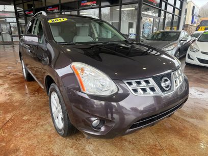 Used 2011 Nissan Rogue SV w/ Premium Pkg
