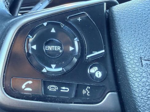 Used 2017 Honda Civic Sport image 19