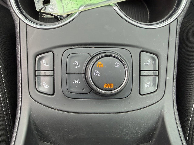 Used 2024 GMC Terrain SLE w/ Driver Convenience Package AWD/4WD image 23