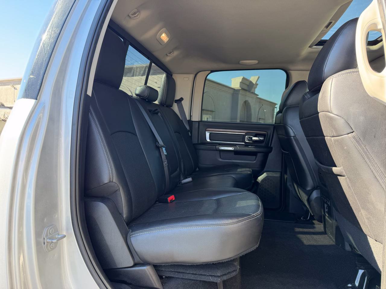 Used 2016 RAM 2500 Laramie AWD/4WD image 13