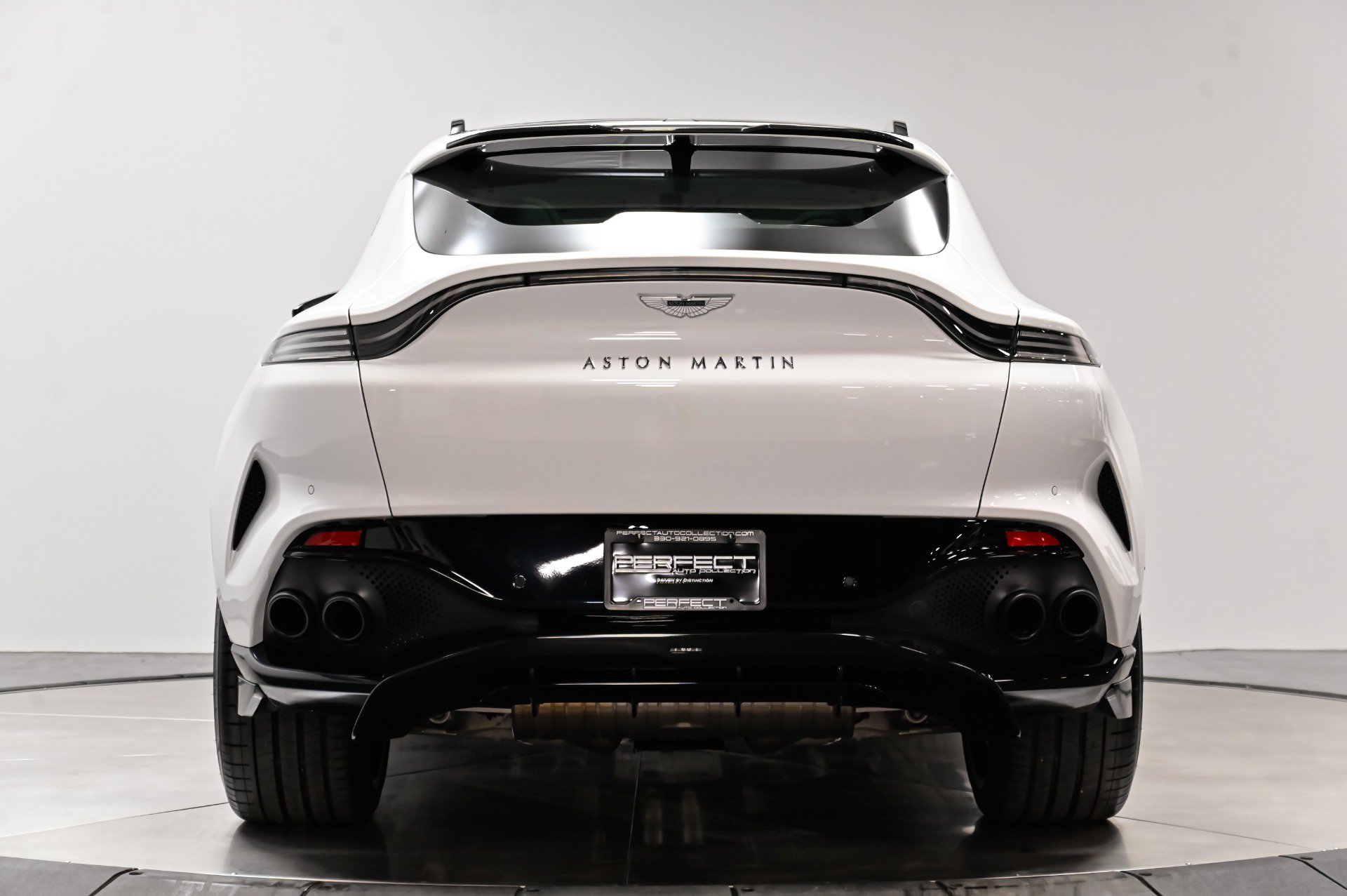 Used 2023 Aston Martin DBX 707 AWD/4WD image 32