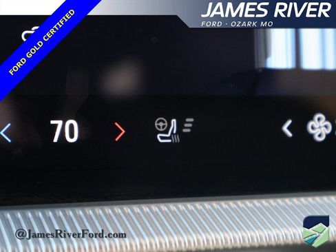 Certified 2025 Ford Explorer ST-Line w/ ST-Line Street Pack image 37