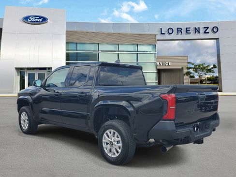 Used 2026 Toyota Tacoma SR image 7