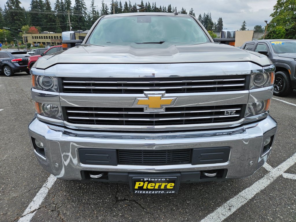 Used 2015 Chevrolet Silverado 3500 LTZ w/ Duramax Plus Package AWD/4WD image 2