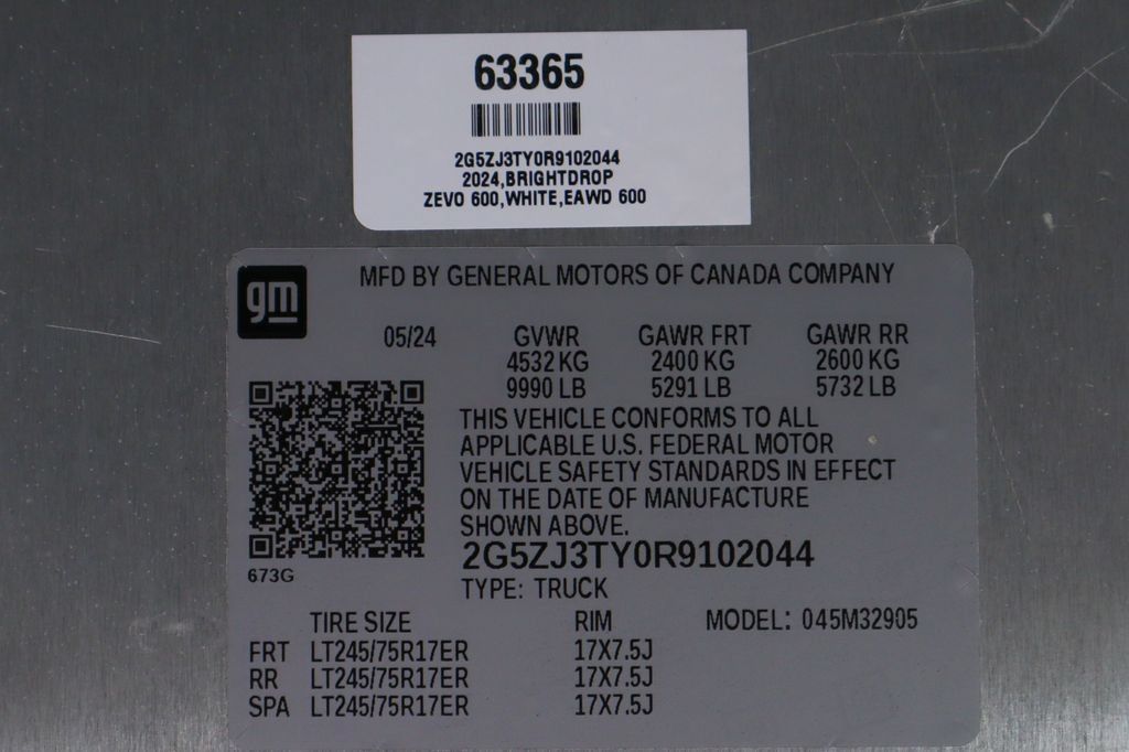 Used 2024 Chevrolet Brightdrop 600 w/ Commercial Equipment Package AWD/4WD image 40