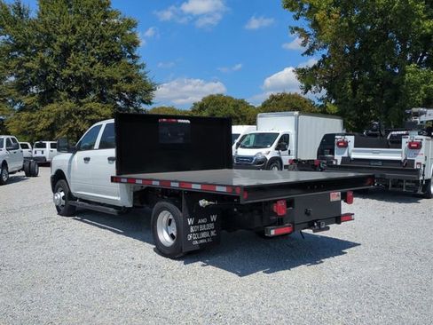New 2024 RAM 3500 Tradesman image 3