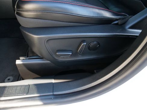 Used 2024 Ford Escape ST-Line Select w/ Tech Pack #2 image 17