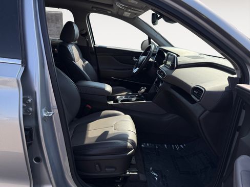 Used 2020 Hyundai Santa Fe SEL FWD image 19