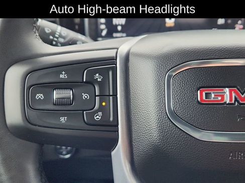 Used 2024 GMC Sierra 1500 SLT image 39