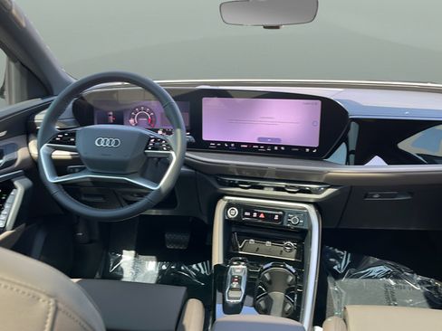 New 2026 Audi Q5 Premium Plus AWD/4WD image 9