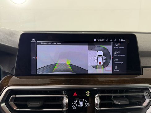 Certified 2024 BMW X3 xDrive30i w/ Convenience Package image 24