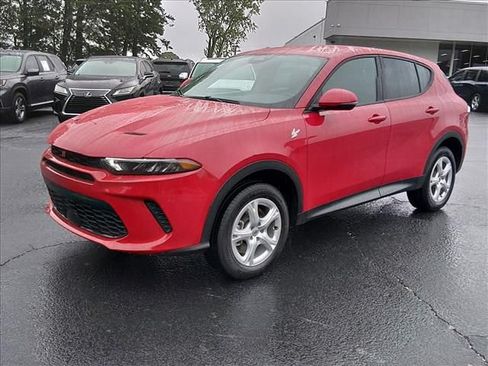 Used 2024 Dodge Hornet GT AWD/4WD image 8