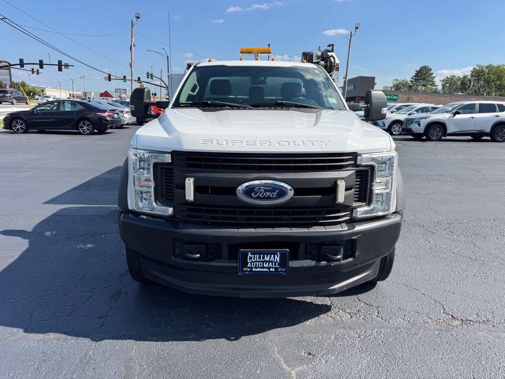 Used 2019 Ford F550 4x4 Regular Cab Super Duty image 3