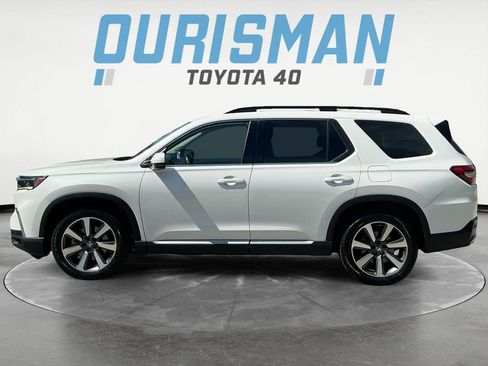 Used 2023 Honda Pilot Elite image 4