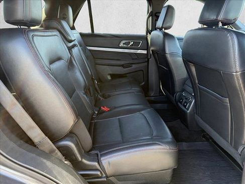 Used 2018 Ford Explorer Sport w/ Equipment Group 401A image 21