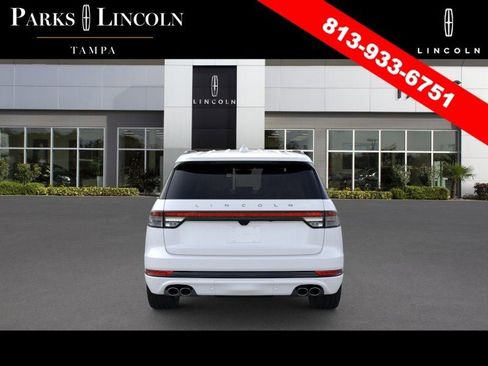 New 2026 Lincoln Aviator 2WD w/ Jet Appearance Package image 5