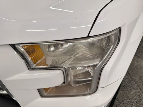 Used 2017 Ford F150 XLT w/ Equipment Group 302A Luxury image 11