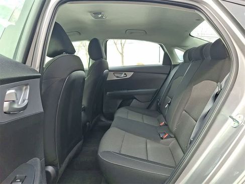 Used 2023 Kia Forte LXS w/ LXS Technology Package image 20