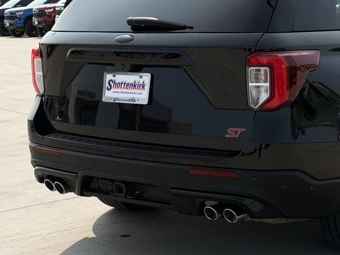 Used 2020 Ford Explorer ST w/ ST Street Pack AWD/4WD image 6