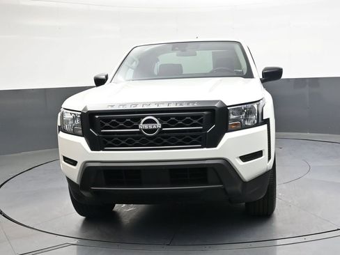 Used 2022 Nissan Frontier S image 9