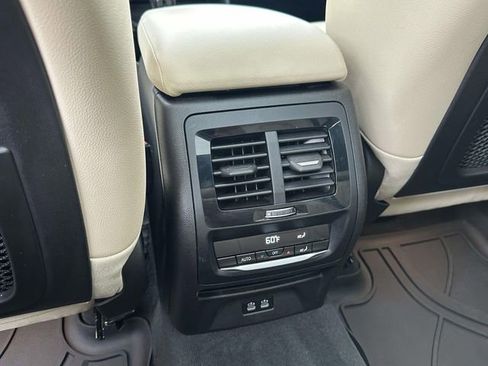 Certified 2024 BMW X3 xDrive30i w/ Premium Package image 21