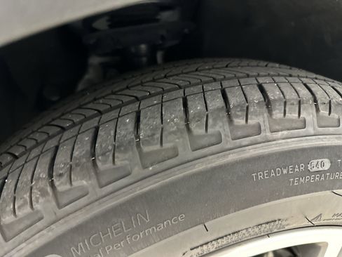 Used 2020 Ford Escape SEL image 12