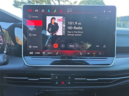 New 2026 Volkswagen GTI SE FWD image 19