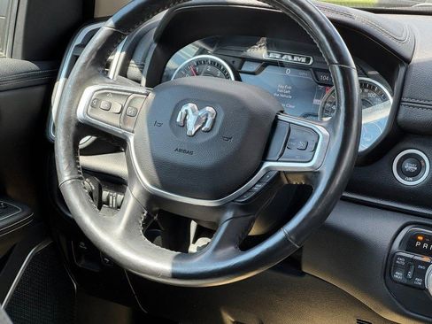 Used 2019 RAM 1500 Laramie image 12