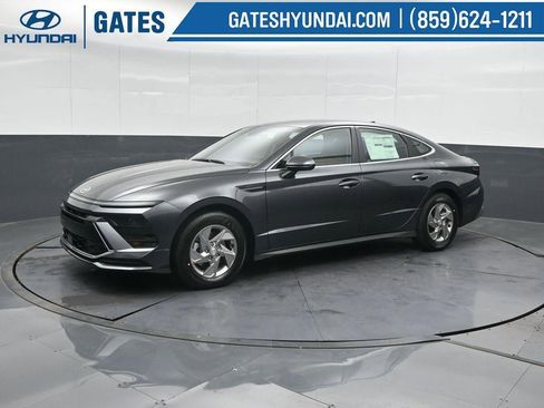 New 2026 Hyundai Sonata SE FWD image 7