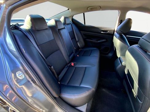 Used 2024 Nissan Altima 2.5 SR image 17