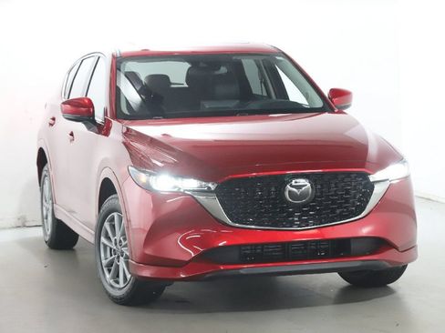 Used 2024 MAZDA CX-5 AWD 2.5 S w/ Preferred Package image 2