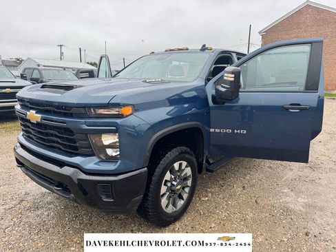 Used 2024 Chevrolet Silverado 2500 Custom w/ Custom Value Package AWD/4WD image 27
